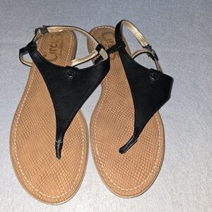 Circus by Sam Edelman Black and Gold T-Strap Sandals